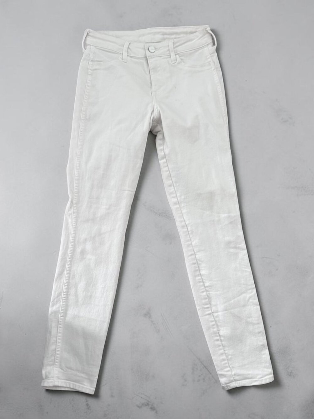 H&M &Denim Skinny Jeans Women’s Size 26 White Regular Waist Ankle Length